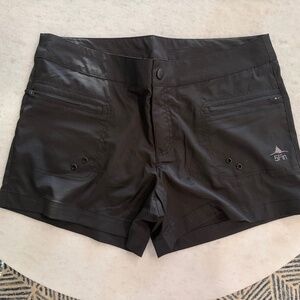 New 5fin Shorts
